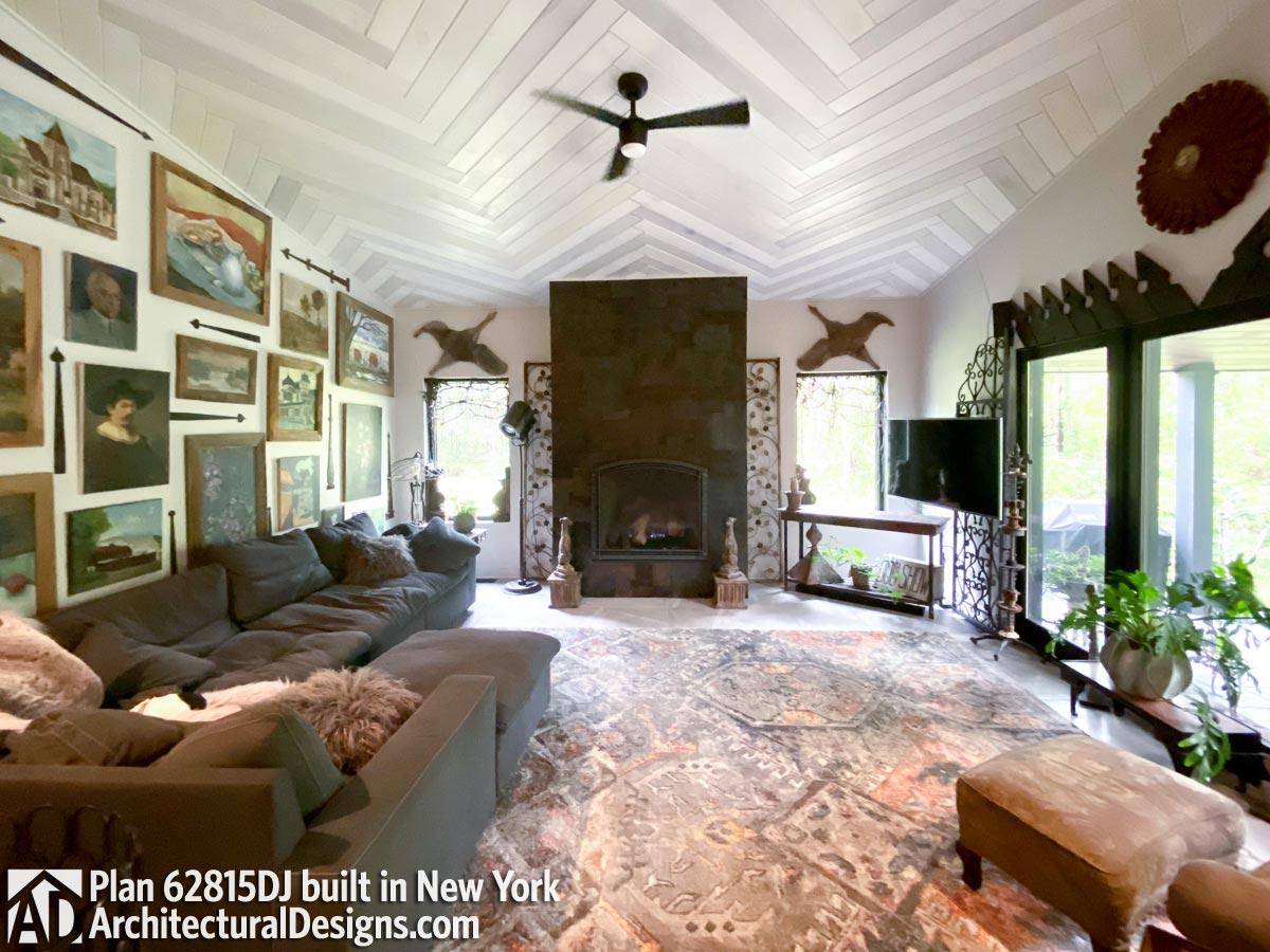 Client Photo id:  384361