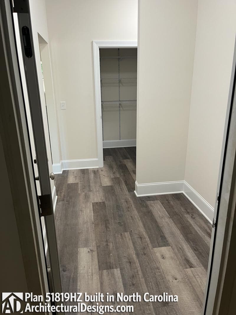 Client Photo id:  469275