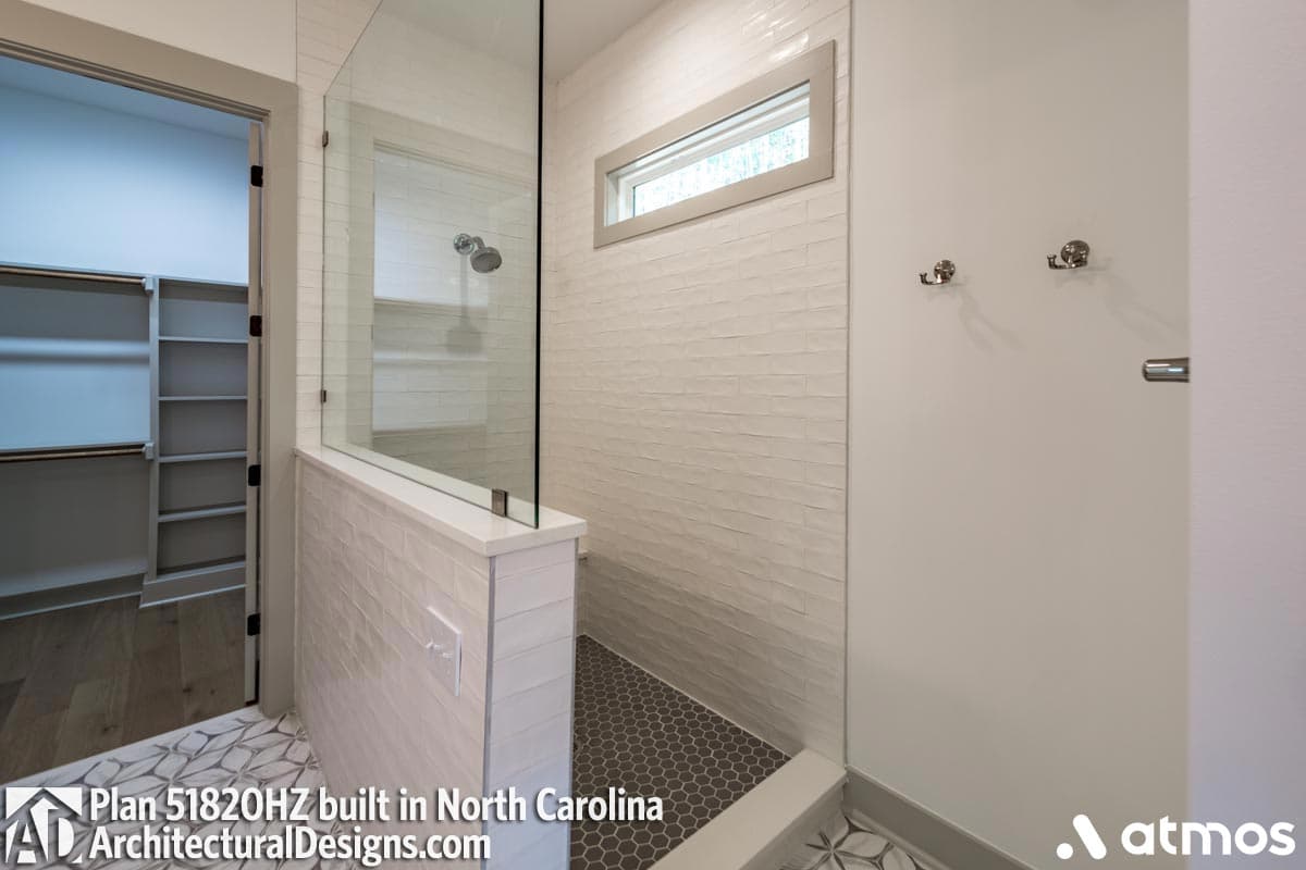 Client Photo id:  446003