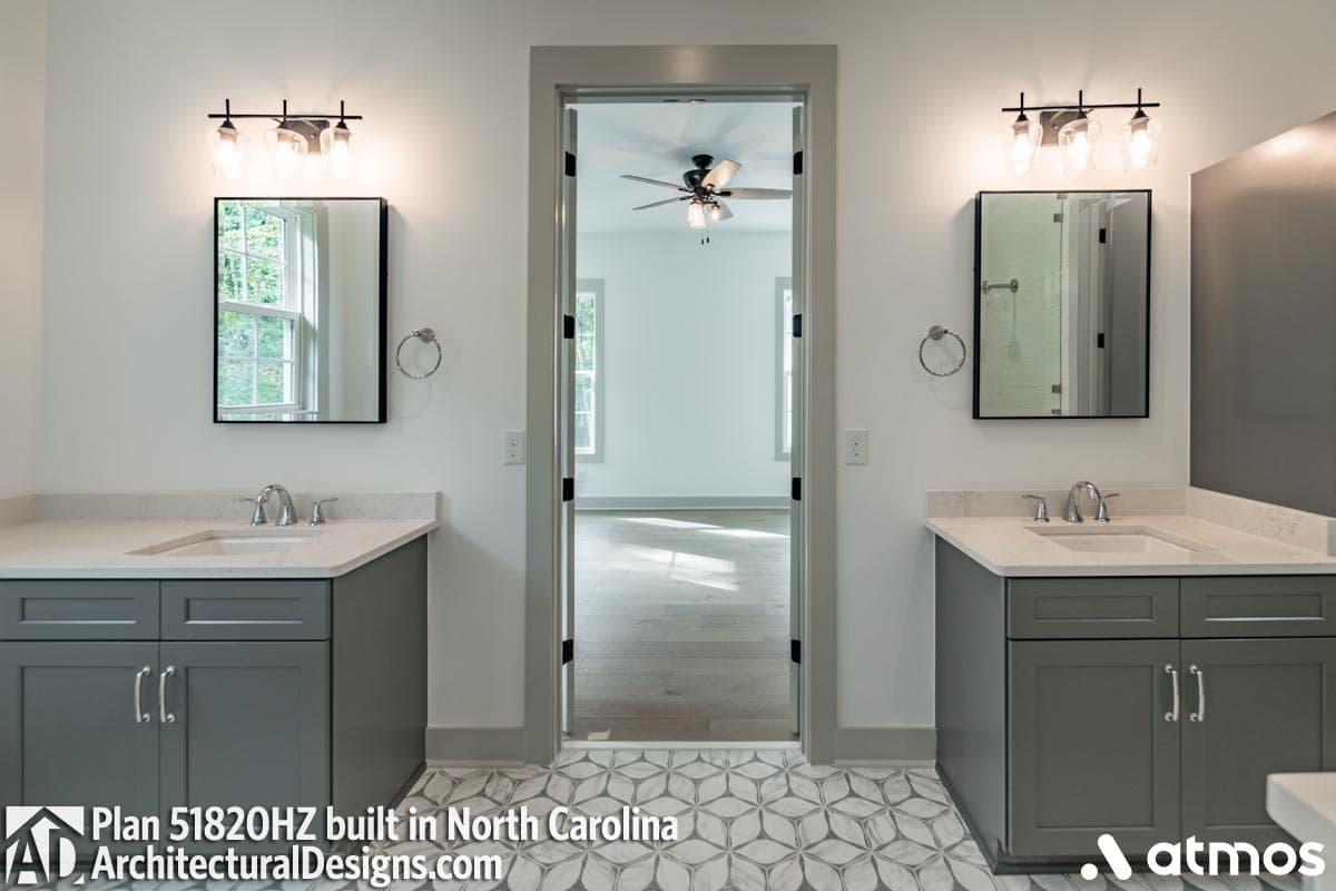 Client Photo id:  446002