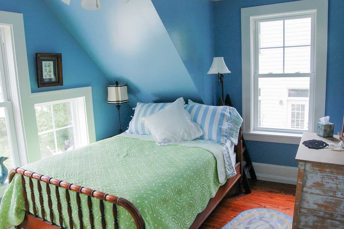 Plan 31570GF: Adorable 3-Bedroom Cottage House Plan with Front and Side Porches - 1112 Sq Ft - Image #6 - Cottage, Country, Traditional, Vacation