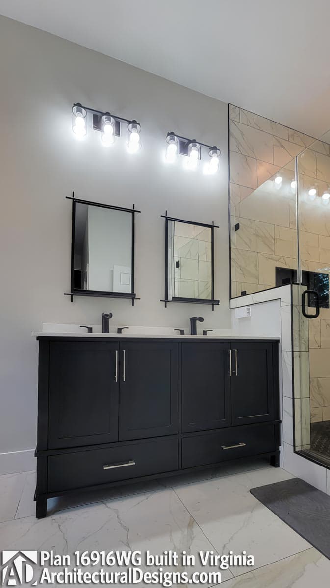 Client Photo id:  484115