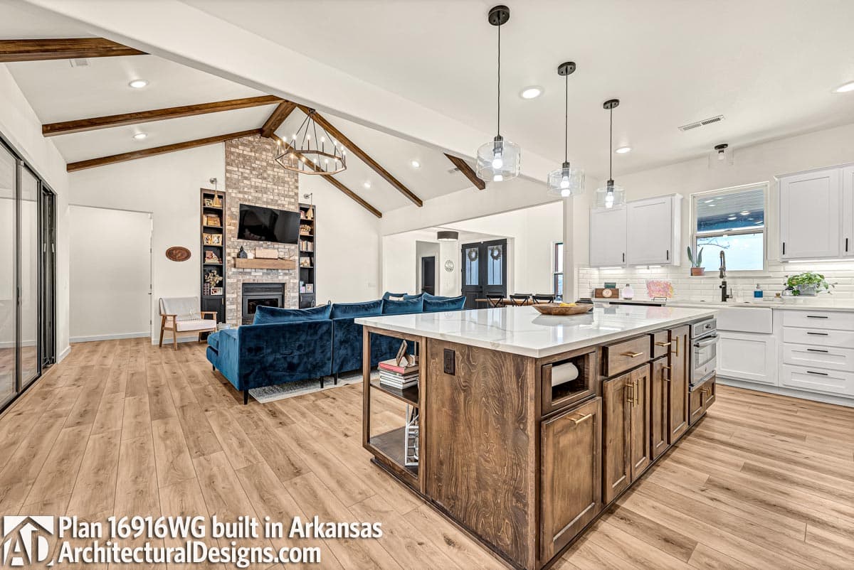 Client Photo id:  396879