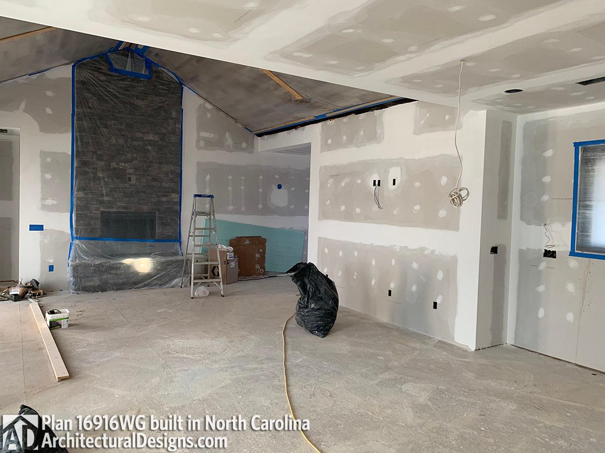 Client Photo id:  351429