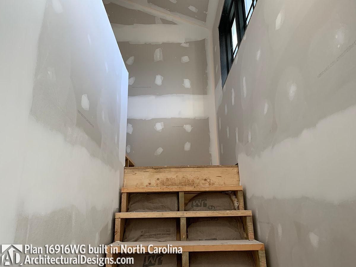 Client Photo id:  351434