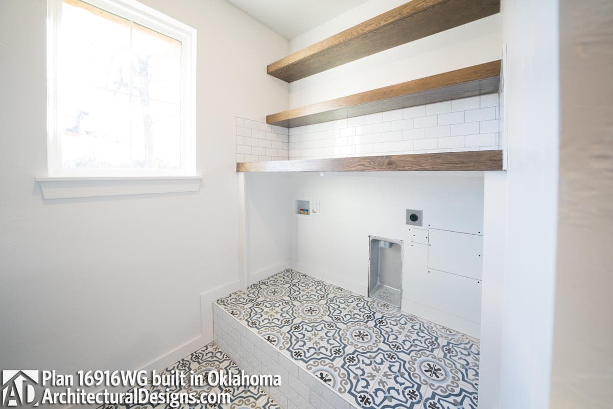 Client Photo id:  361124