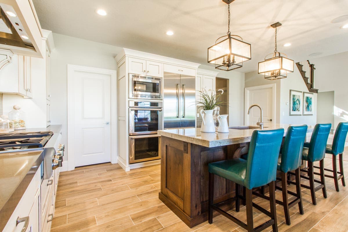 Plan 910071WHD: Exclusive New American Home Plan with Main-Level Master - Image #12 - Craftsman, New American