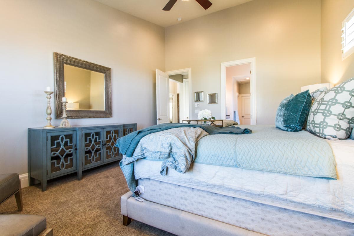 Plan 910071WHD: Exclusive New American Home Plan with Main-Level Master - Image #25 - Craftsman, New American