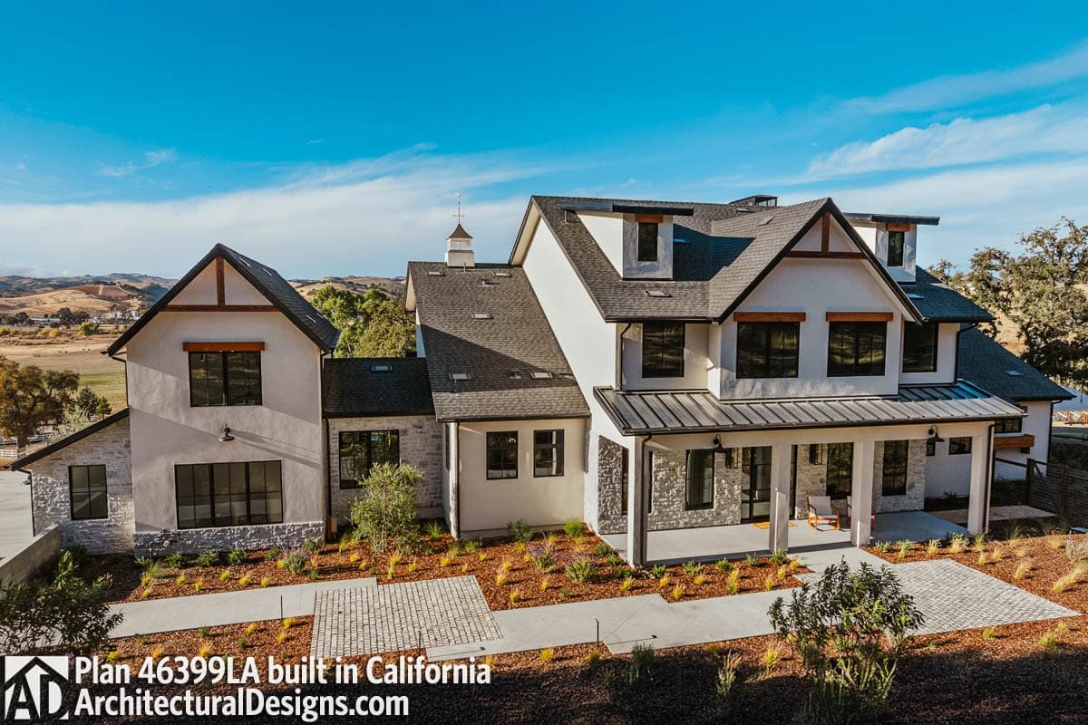 build gallery item - Modern Farmhouse Plan 46399LA Comes to Life in California