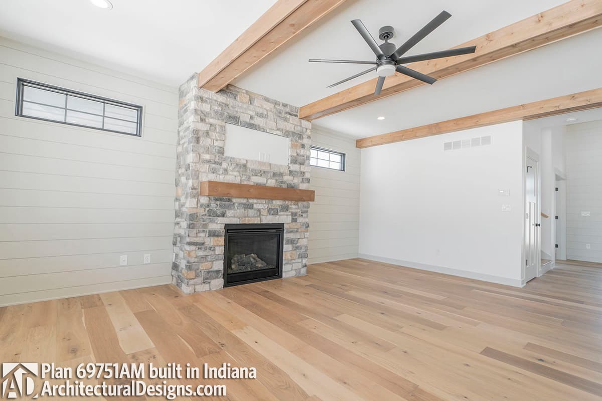 Client Photo id:  416228