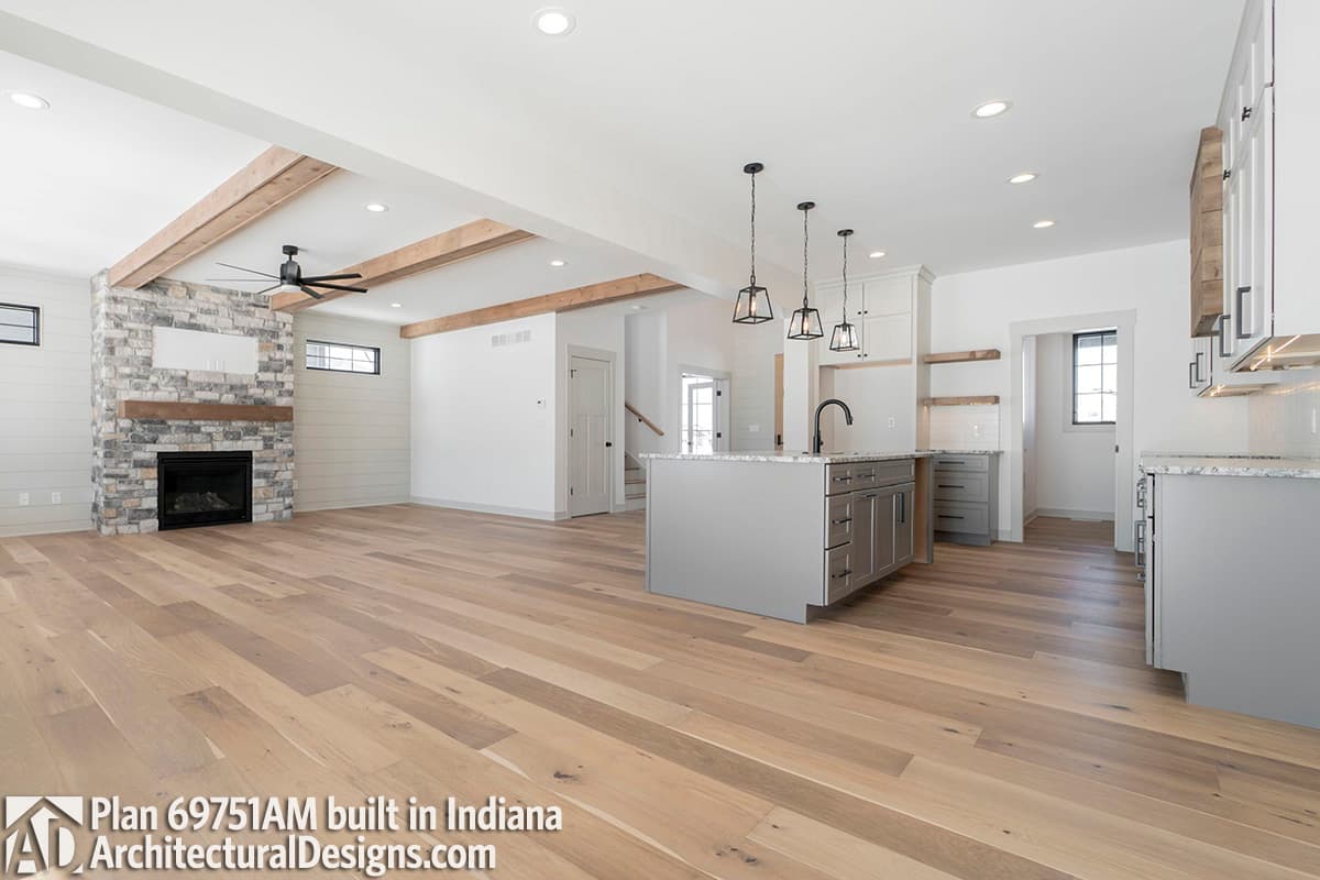 Client Photo id:  416220