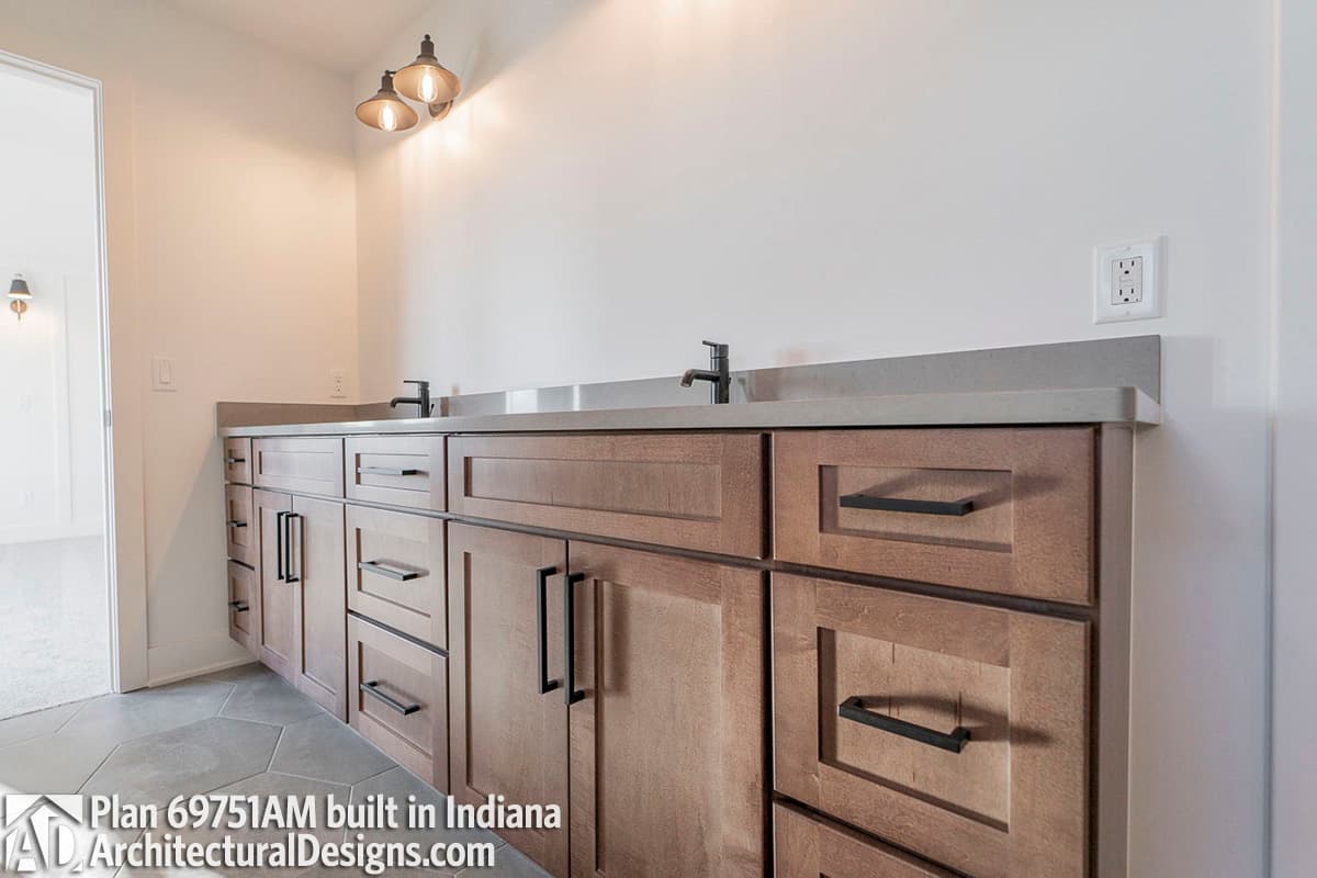 Client Photo id:  416251