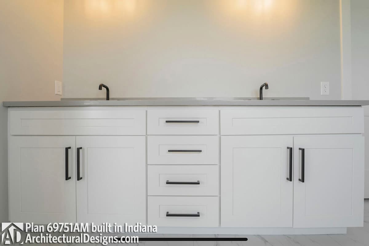 Client Photo id:  416287