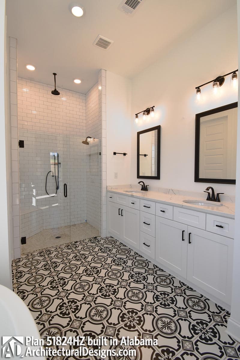 Client Photo id:  408706