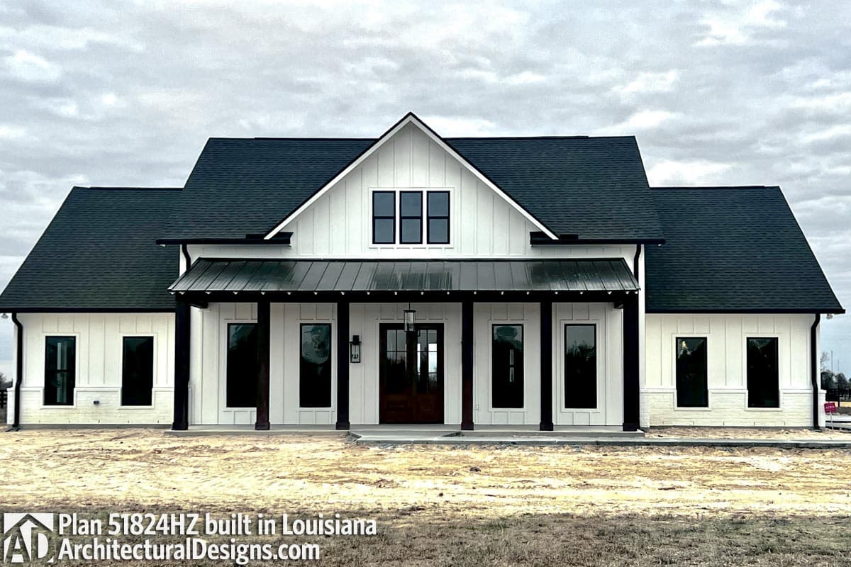 build gallery item - Modern Farmhouse Plan 51824HZ Comes to Life in Louisiana