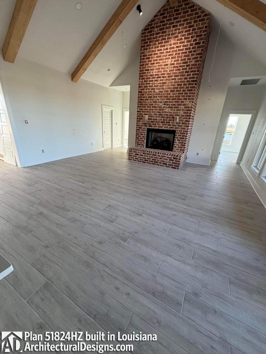 Client Photo id:  494242