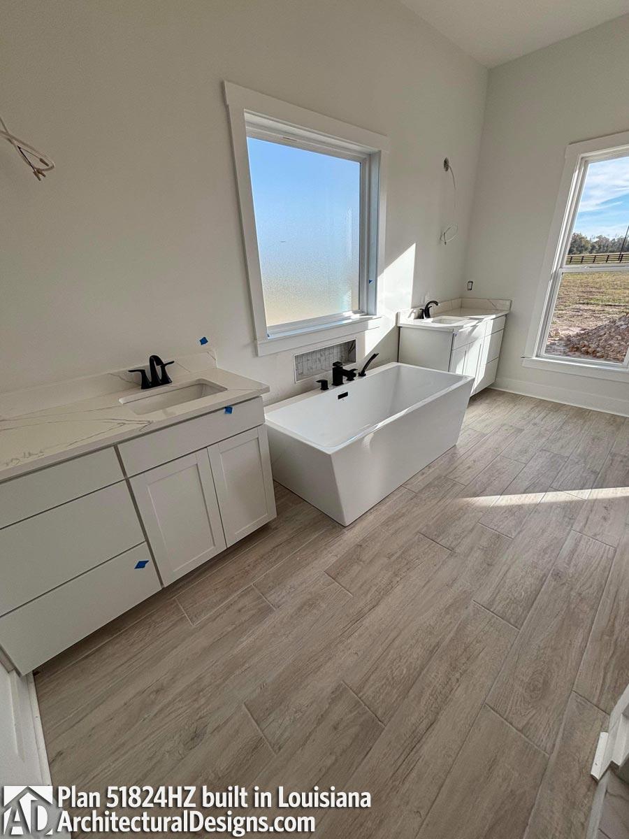 Client Photo id:  494238