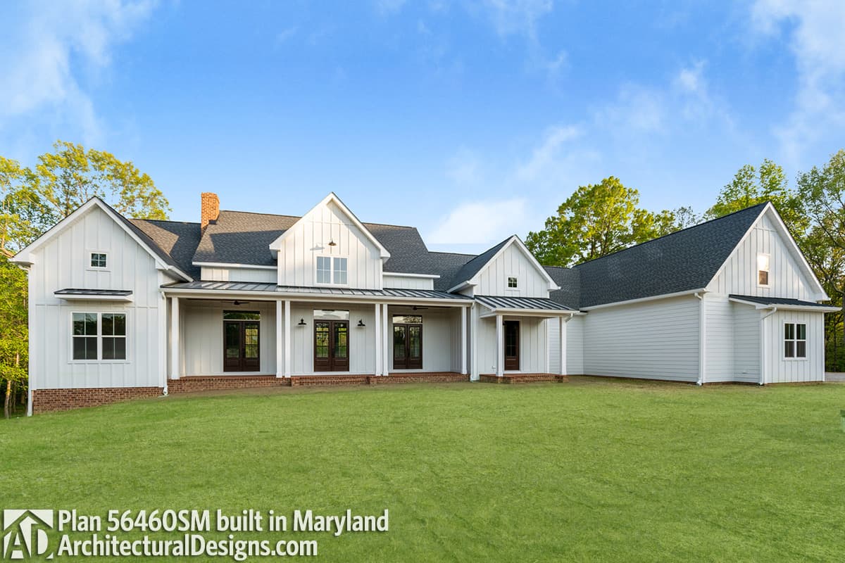 Plan 56460SM: Modern Farmhouse with Everything You Need and More - 3095 Sq Ft - Image #8 - Country, Farmhouse, Modern Farmhouse, Southern, Traditional