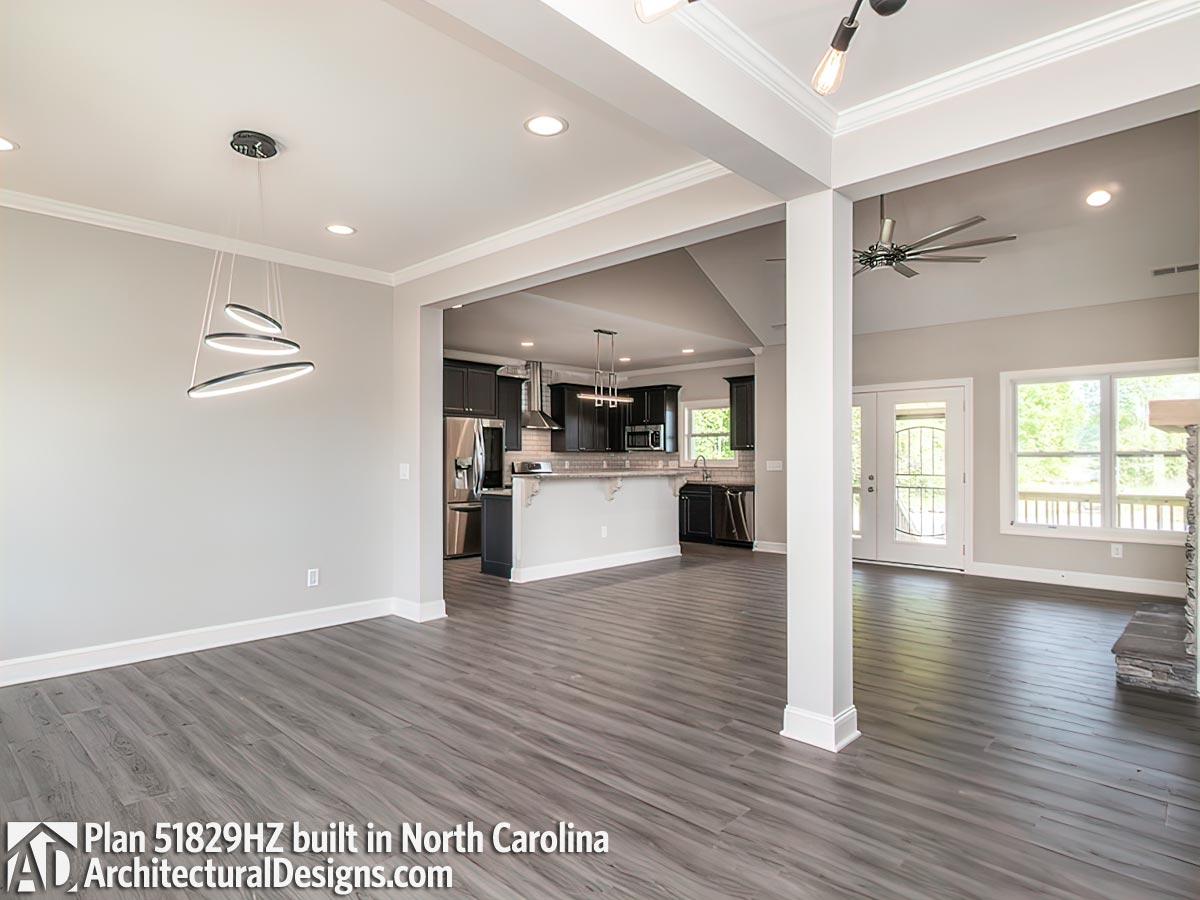 Client Photo id:  369341