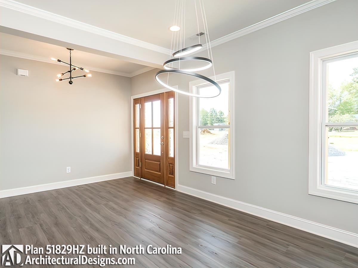 Client Photo id:  369339