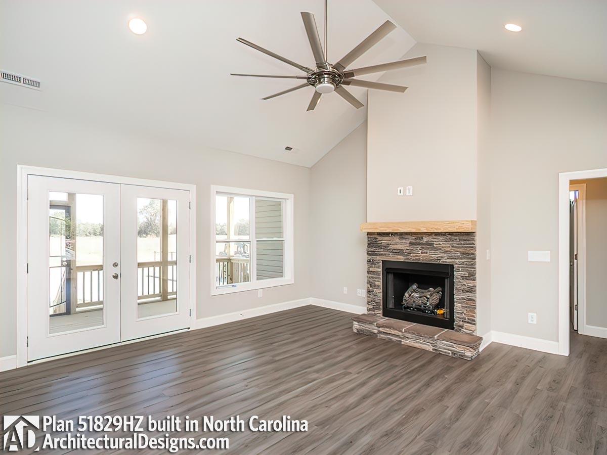 Client Photo id:  369336