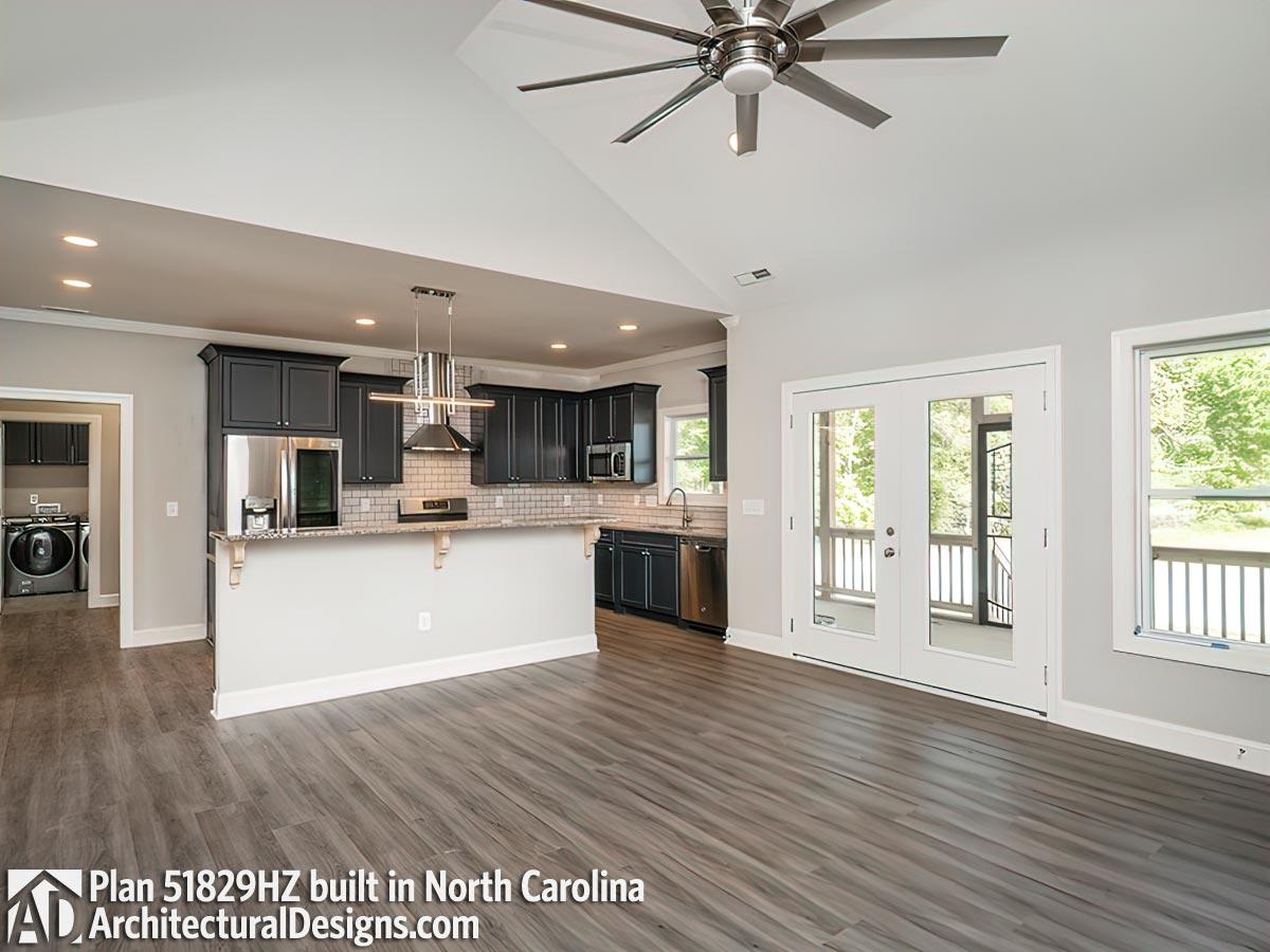 Client Photo id:  369335