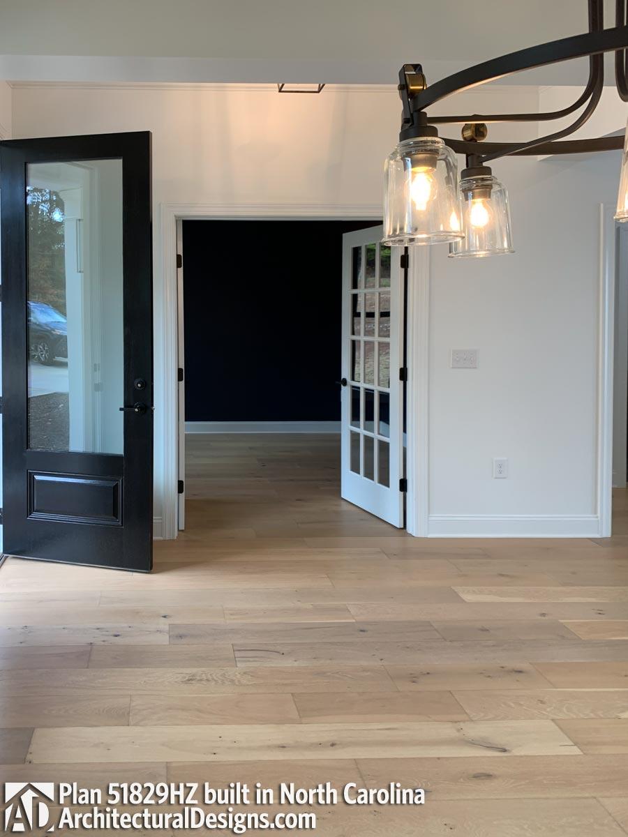 Client Photo id:  390462