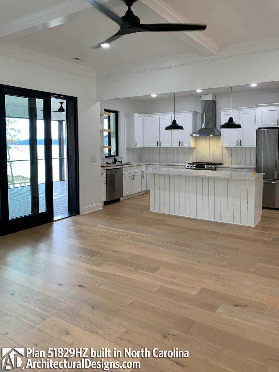 Client Photo id:  390460