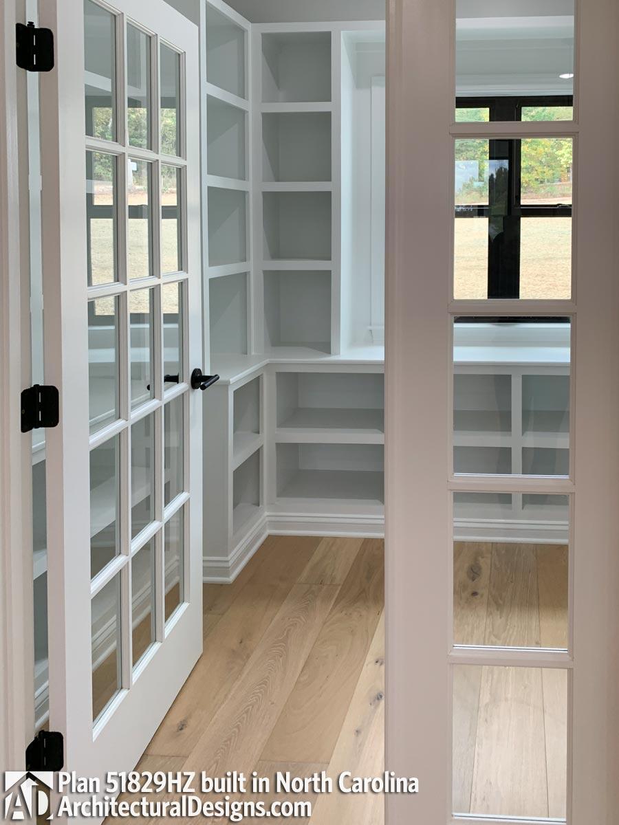 Client Photo id:  390458