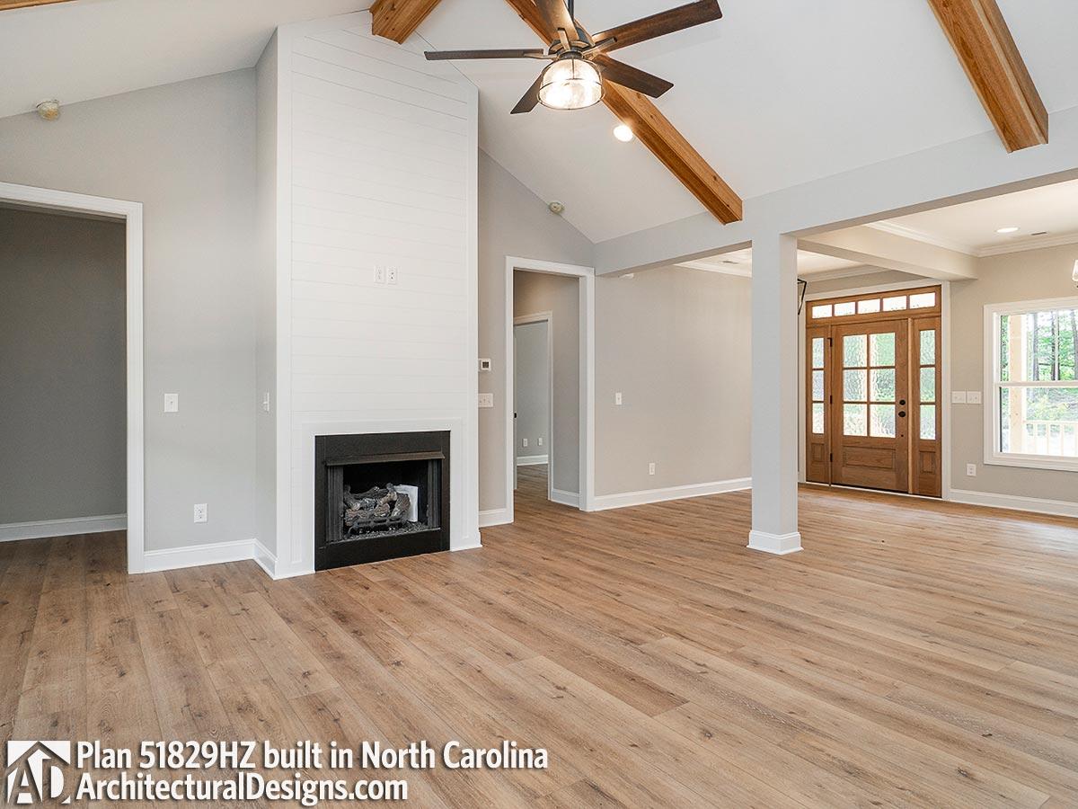 Client Photo id:  385064