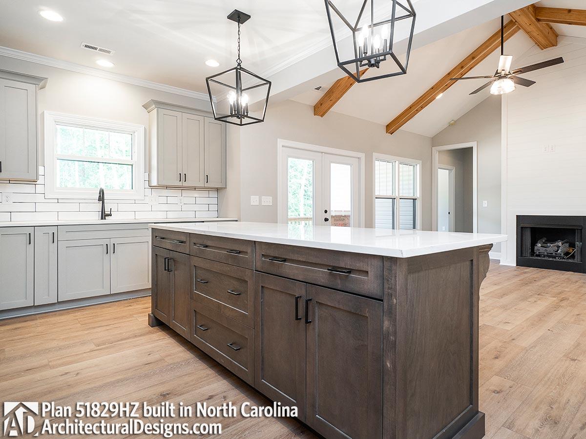 Client Photo id:  385060