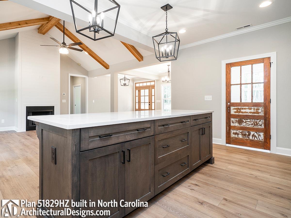 Client Photo id:  385057