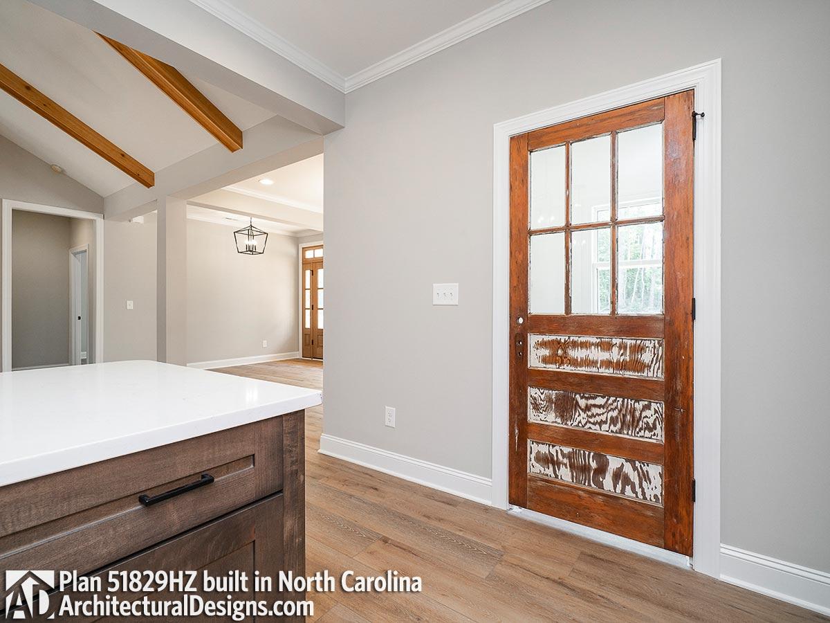 Client Photo id:  385056