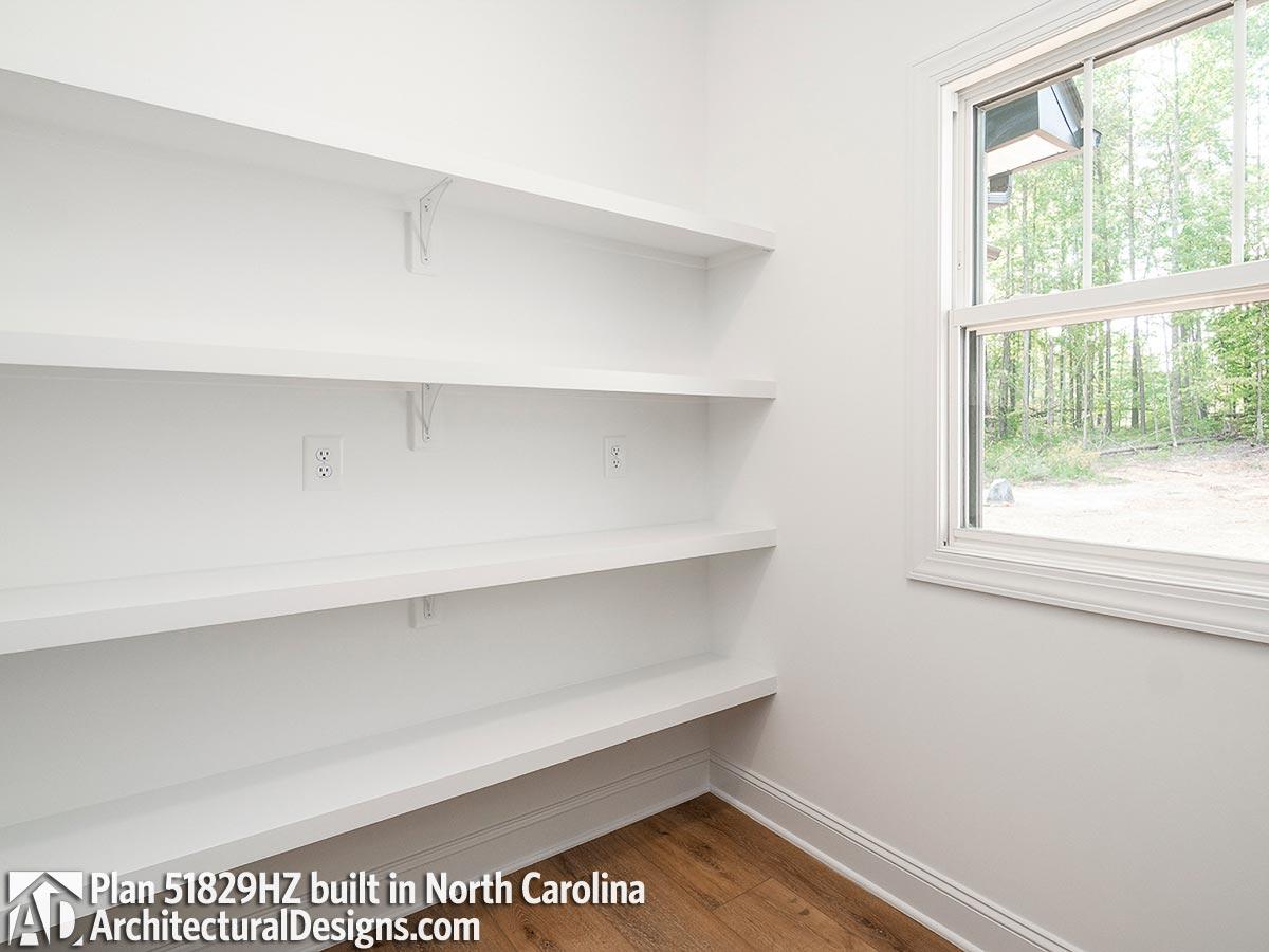 Client Photo id:  385055