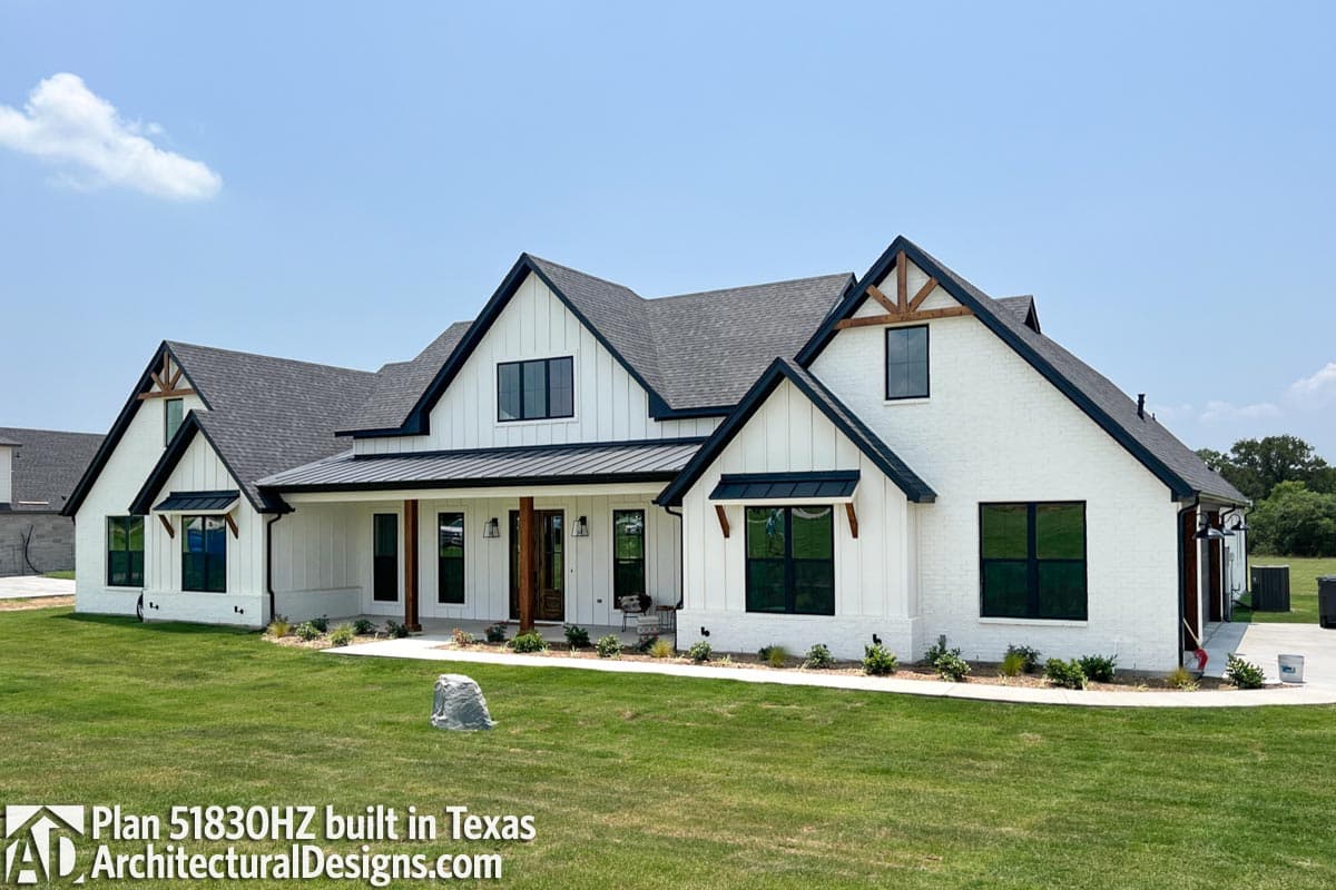 build gallery item - House Plan 51830HZ Comes to Life in Texas