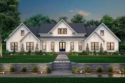Expanded 4-Bed Modern Farmhouse with a Game Room and a Bonus Room - 3086 Sq Ft