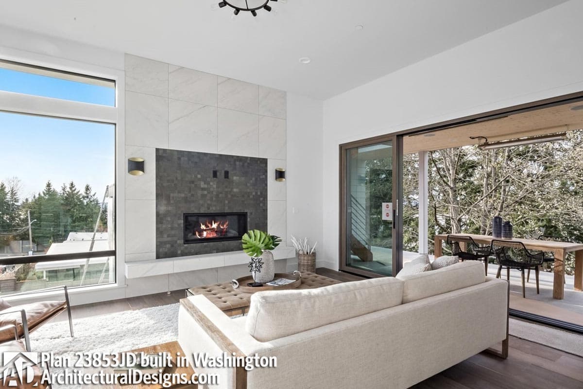 Client Photo id:  408879