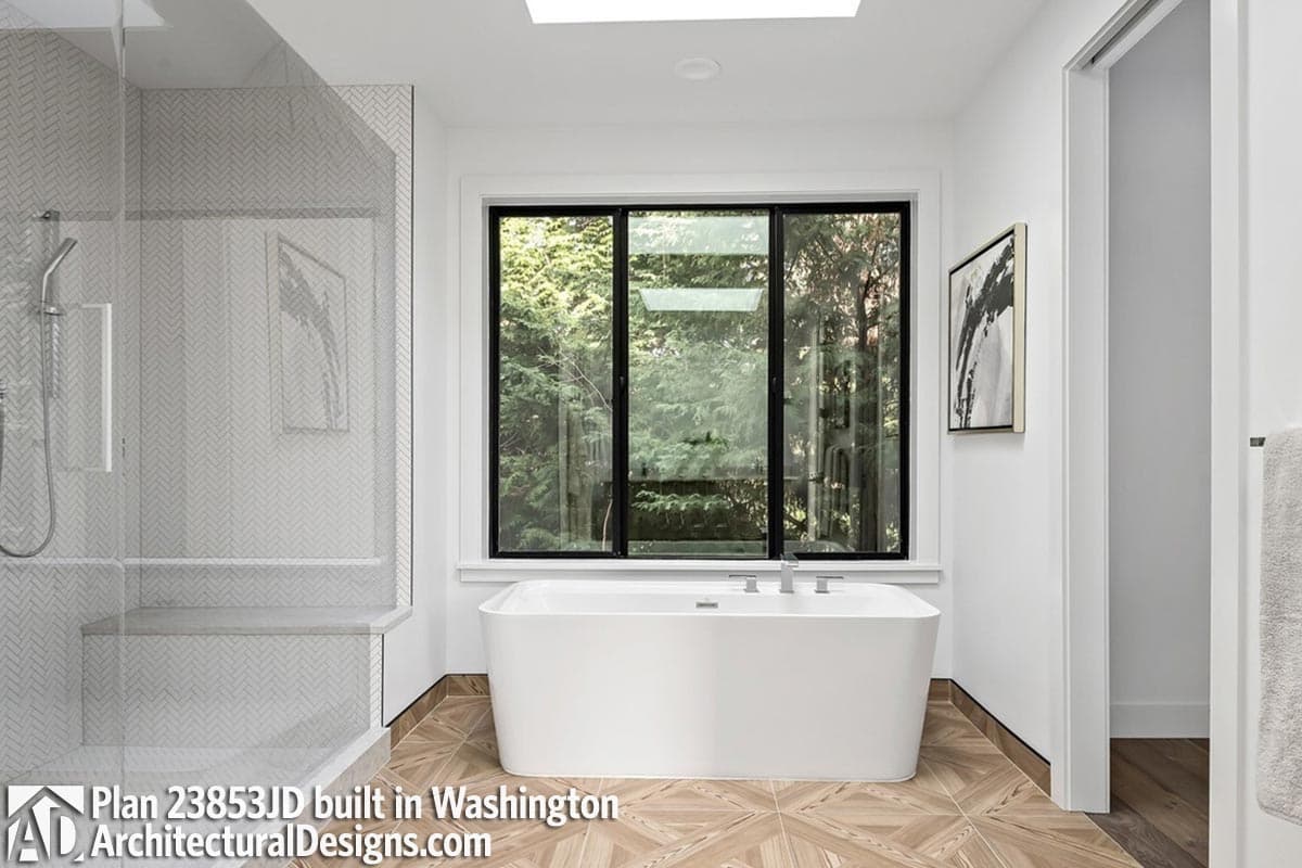 Client Photo id:  408870