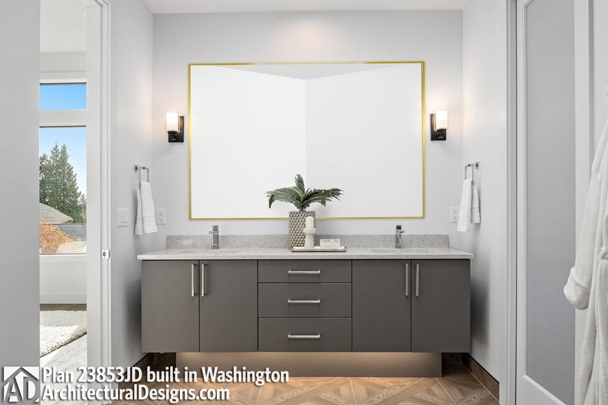 Client Photo id:  408869