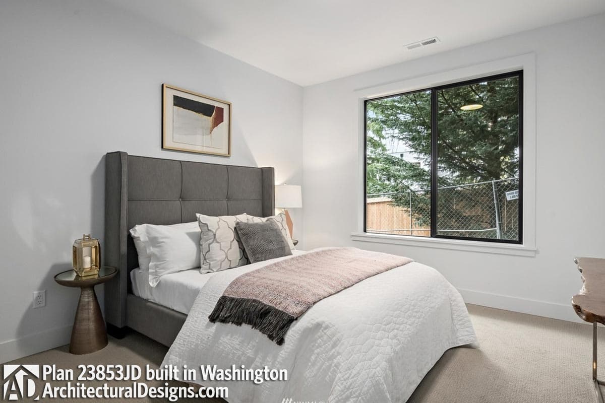 Client Photo id:  408863