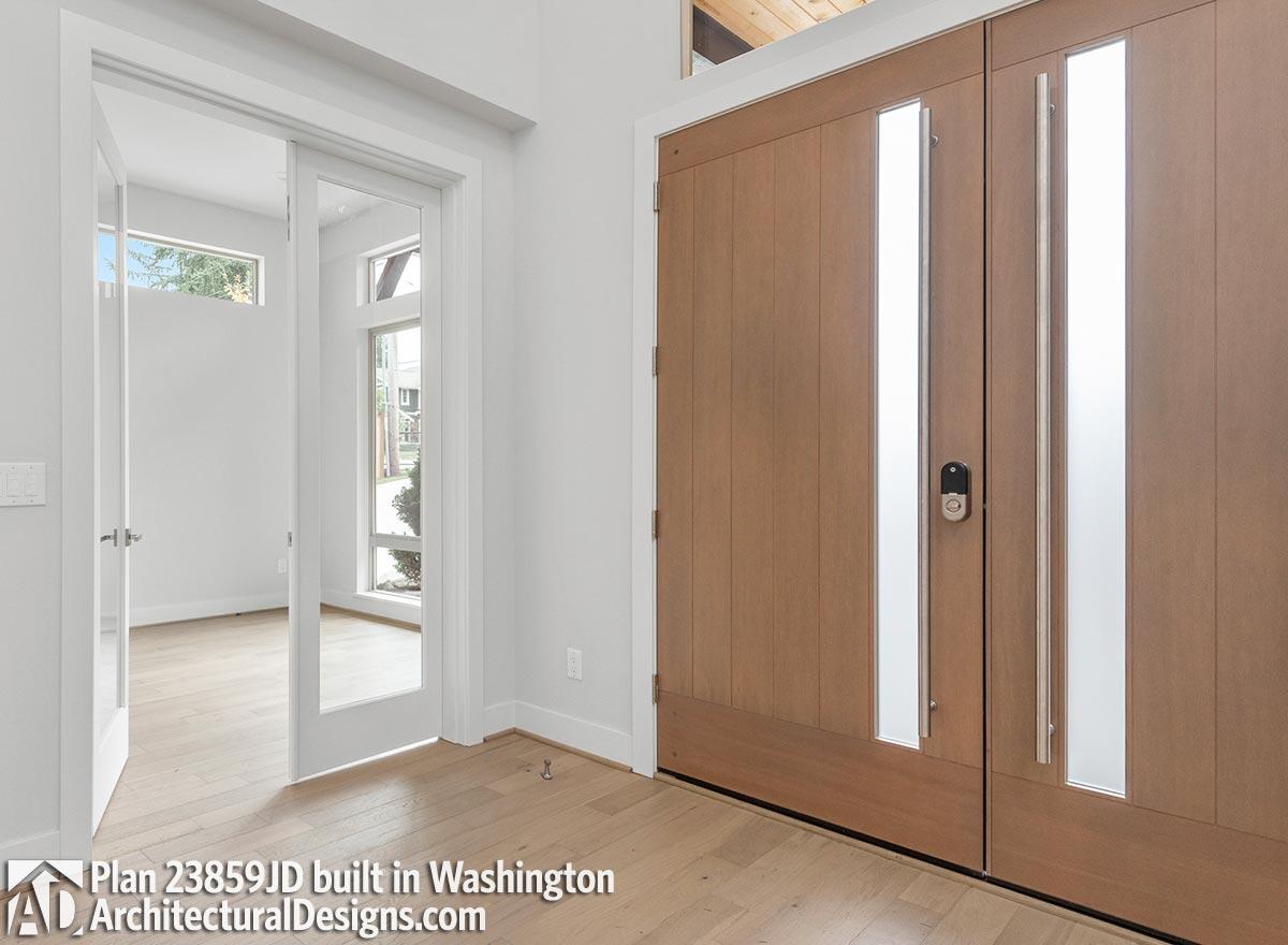 Client Photo id:  353445