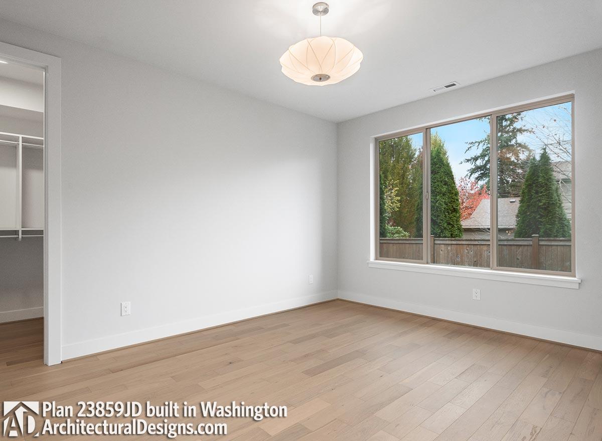 Client Photo id:  353433