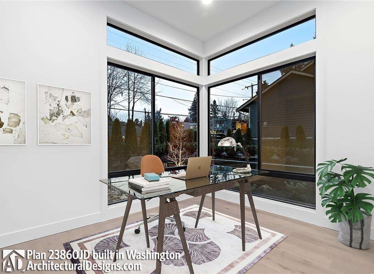 Client Photo id:  391375