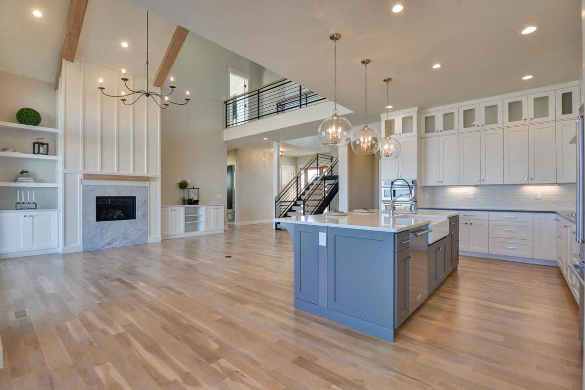 Plan 95083RW: Luxury New American Home Plan with Split Bedrooms - Image #20 - Craftsman, Mountain, New American, Rustic