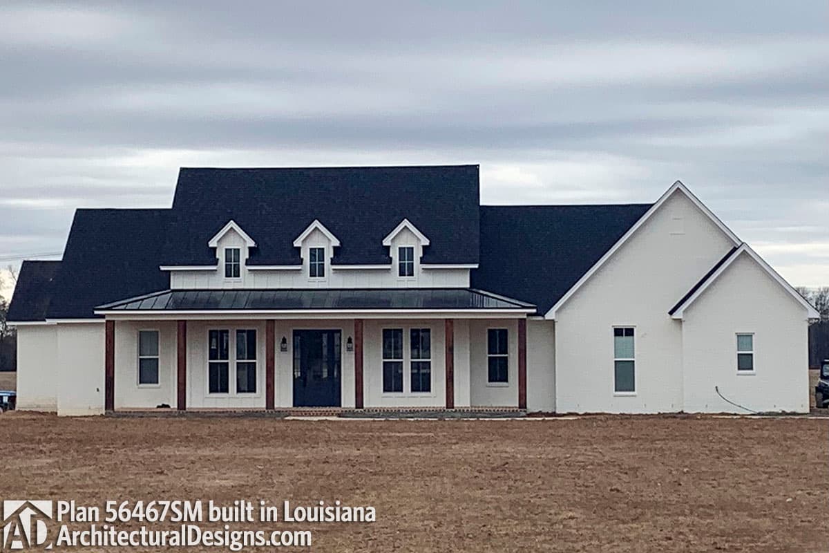 build gallery item - Modern Farmhouse Plan 56467SM Comes to Life in South Carolina