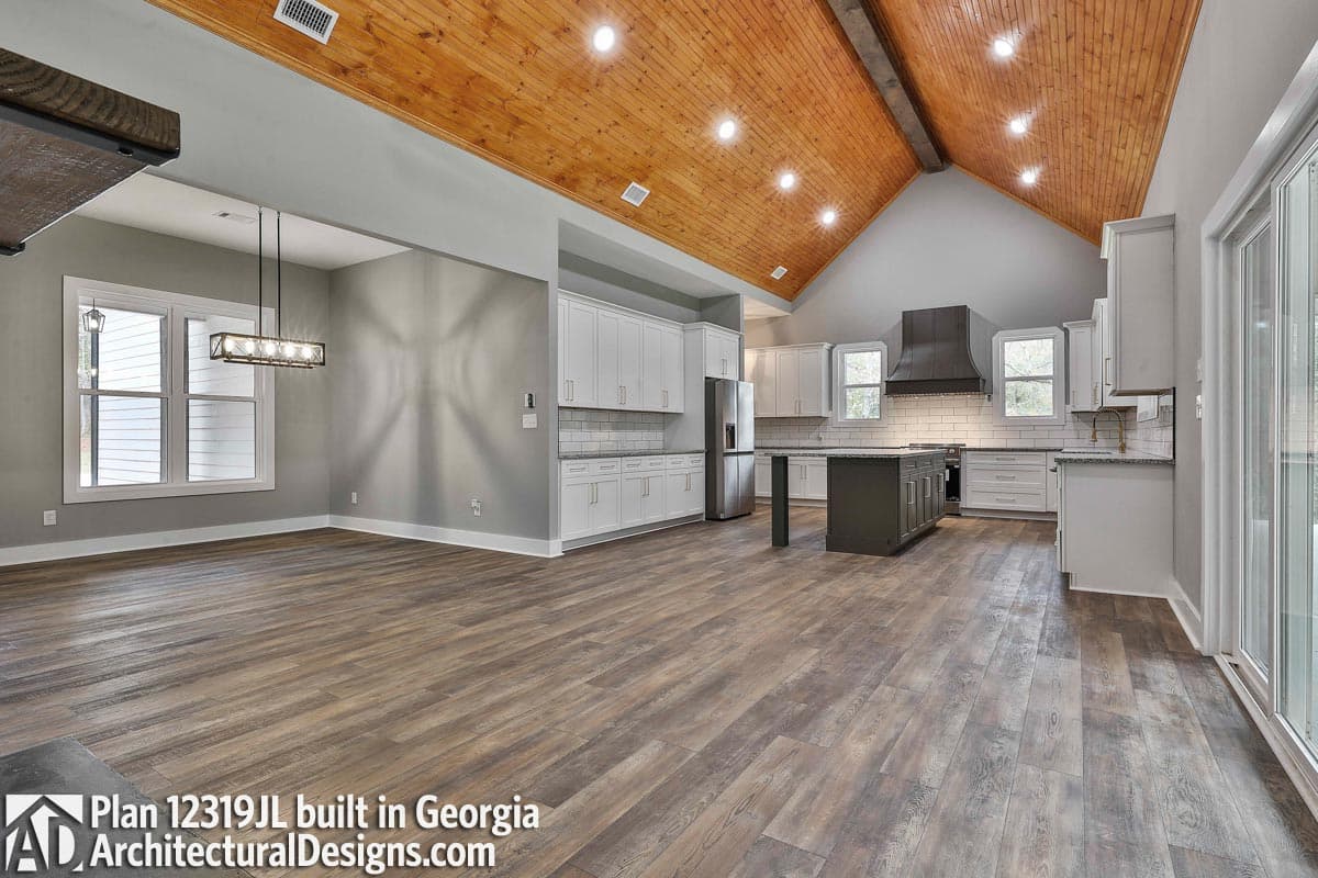 Client Photo id:  528925