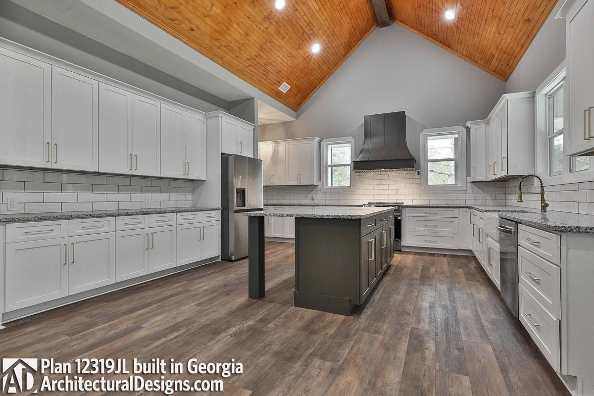 Client Photo id:  528924