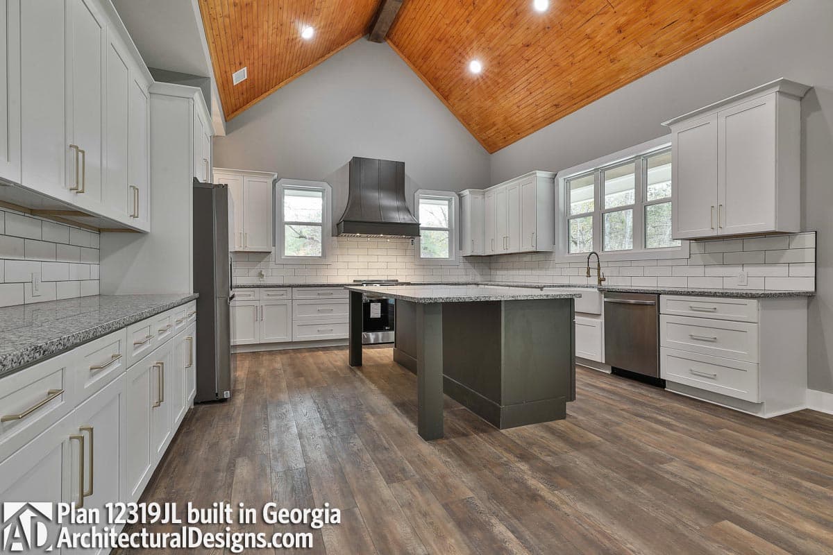 Client Photo id:  528923