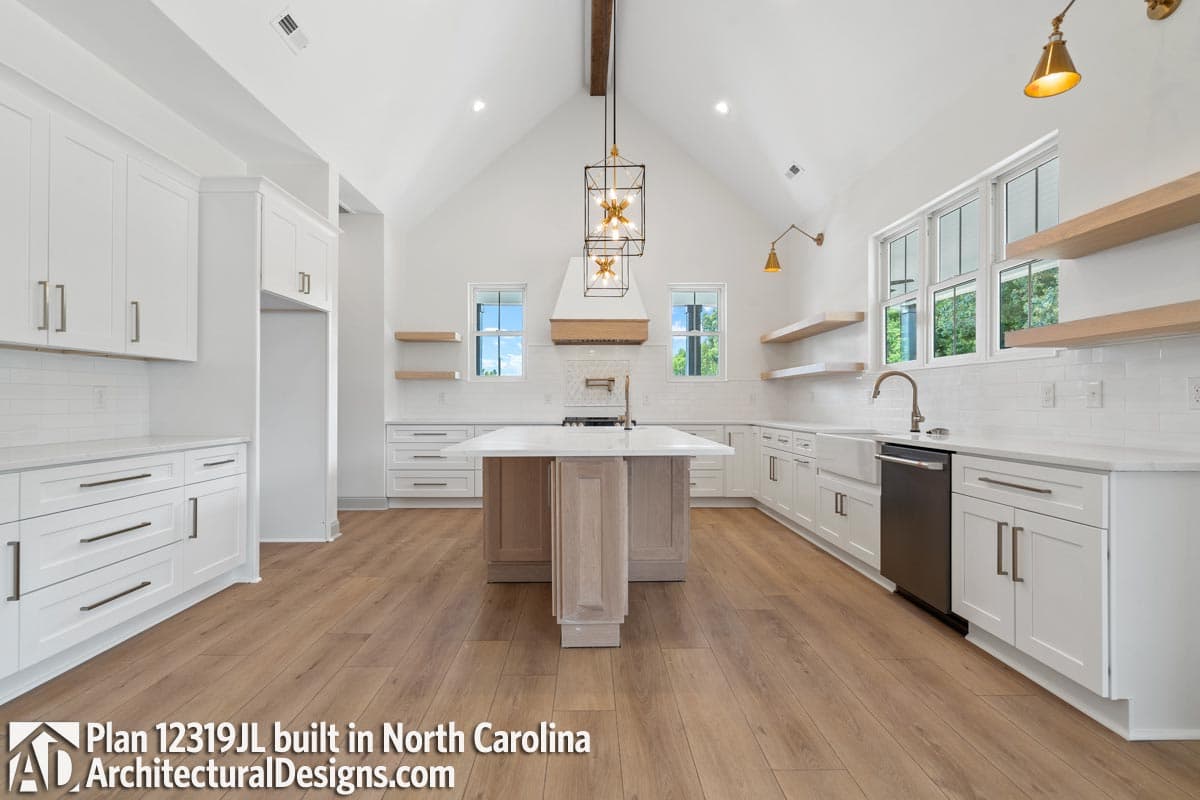 Client Photo id:  417384