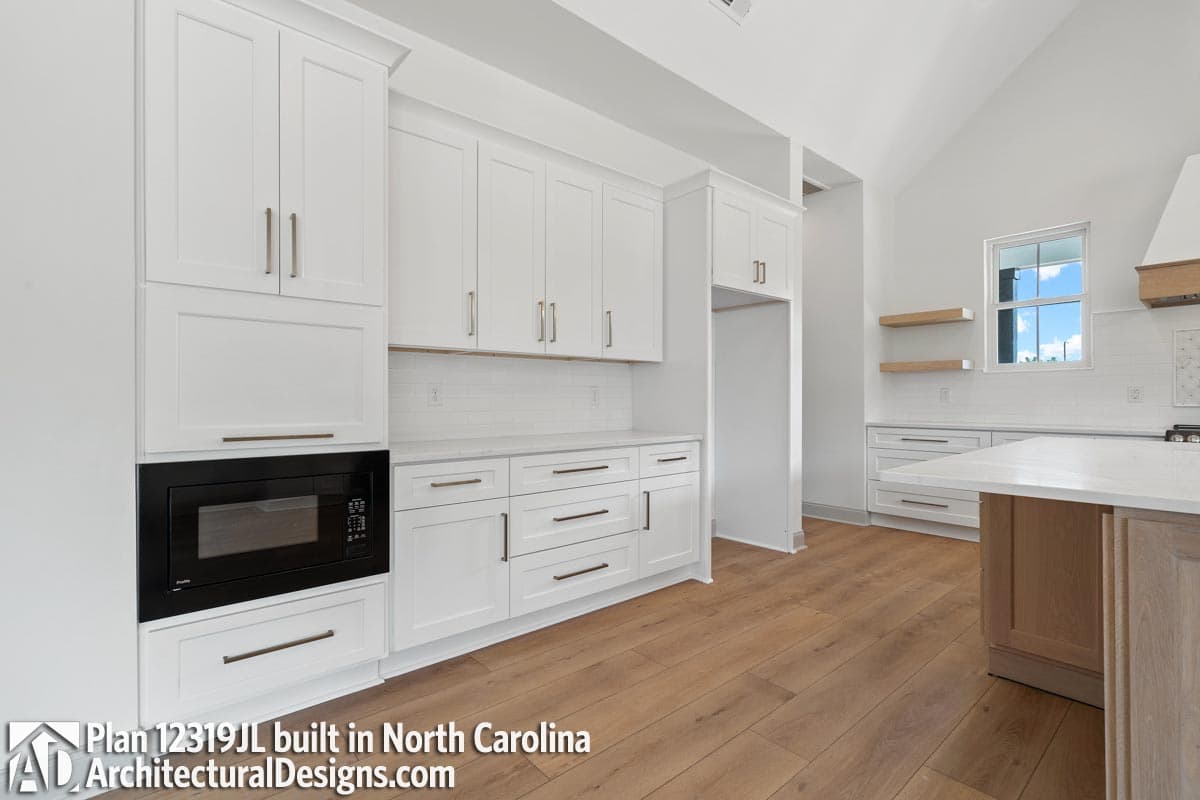 Client Photo id:  417383